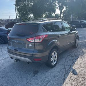 FORD ESCAPE SE - 8