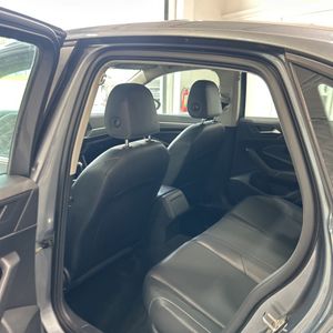 2019 Volkswagen JETTA SE — миниатюра 31