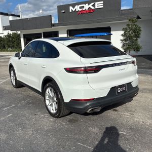 Porsche Cayenne - 4