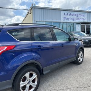 FORD ESCAPE SE - 9