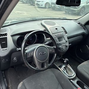 2013 KIA SOUL + thumbnail 35
