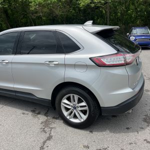 FORD EDGE SEL - 6