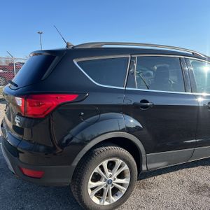 FORD ESCAPE SEL - 9