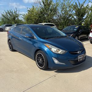 صورة 12 لـ 2014 Hyundai ELANTRA LIMITED