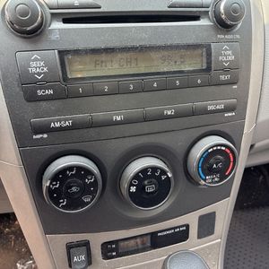 2011 Toyota COROLLA LE — миниатюра 65
