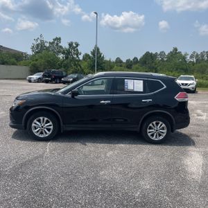 2016 Nissan ROGUE SV — фото 3