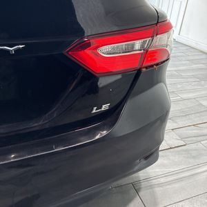 2018 Toyota CAMRY LE thumbnail 21