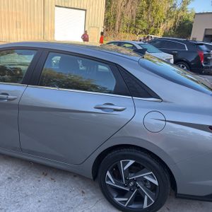 HYUNDAI ELANTRA SEL CONVENIENCE - 6