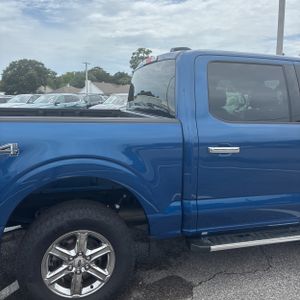 2025 FORD F-150 XLT 照片 9