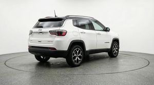 صورة 7 لـ 2025 JEEP COMPASS LIMITED