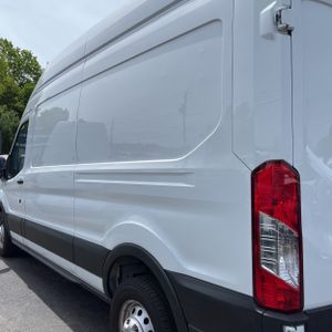 FORD TRANSIT 250 - 6