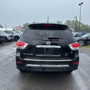 2015 Nissan PATHFINDER SV 照片 6