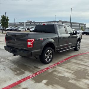 FORD F-150 XL - 8