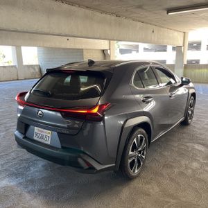 LEXUS UX 250H BASE - 8