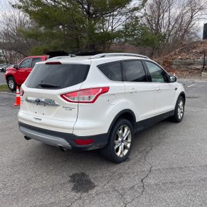 FORD ESCAPE TITANIUM - 8