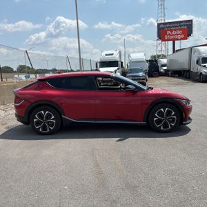 2024 KIA EV6 WIND — фото 10