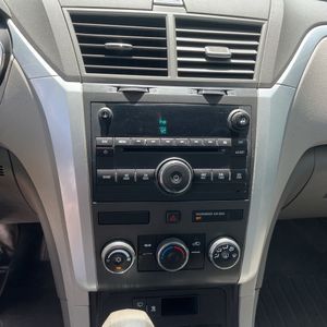 صورة مصغرة 37 لـ 2011 Chevrolet TRAVERSE LS
