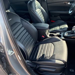 2023 KIA FORTE GT-LINE — миниатюра 33