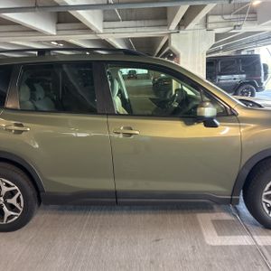 صورة مصغرة 11 لـ 2020 Subaru FORESTER PREMIUM