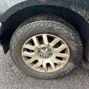 2010 Nissan FRONTIER LE 缩略图 17
