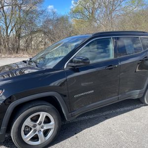 JEEP COMPASS LATITUDE - 2