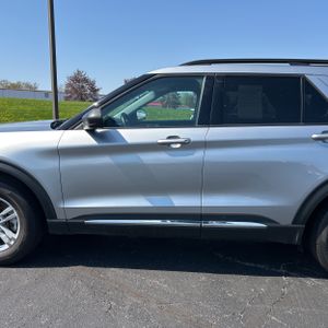 FORD EXPLORER XLT - 4