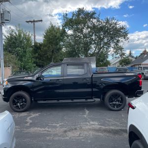 2025 Chevrolet SILVERADO 1500 LT TRAIL BOSS — фото 3