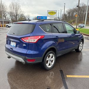 FORD ESCAPE SE - 8