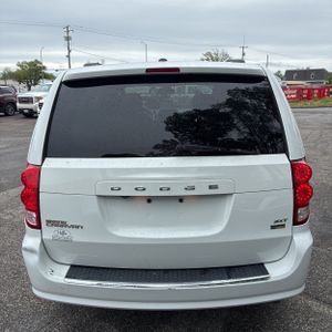 DODGE GRAND CARAVAN - 7