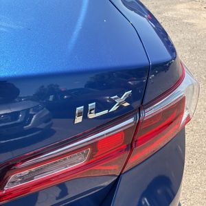 صورة مصغرة 23 لـ 2016 Acura ILX BASE