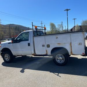 FORD F-350 SUPER DUTY XL - 3