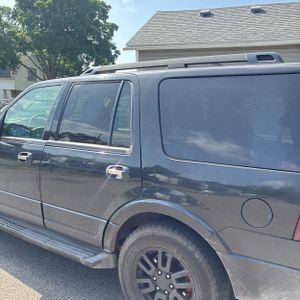 صورة 6 لـ 2013 FORD EXPEDITION XLT