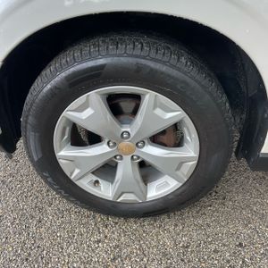 صورة 17 لـ 2015 Subaru FORESTER 2.5I PREMIUM