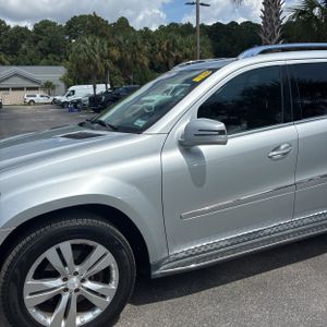 2011 Mercedes-BENZ GL 照片 2