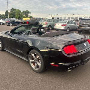 2015 FORD MUSTANG V6 照片 6