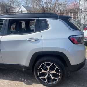 JEEP COMPASS LIMITED 4X4 - 6