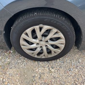 صورة مصغرة 17 لـ 2017 Toyota COROLLA LE