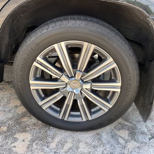 2017 Lexus LX 570 BASE — миниатюра 18