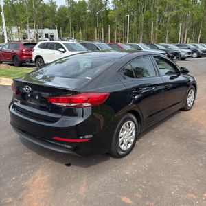 HYUNDAI ELANTRA SE - 8