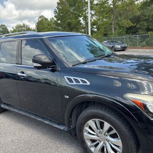 2017 Infiniti QX80 — миниатюра 11
