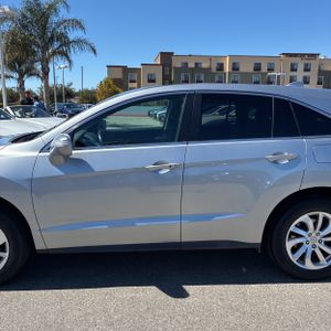 2018 Acura RDX BASE — фото 4