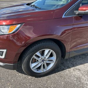 FORD EDGE SEL - 2