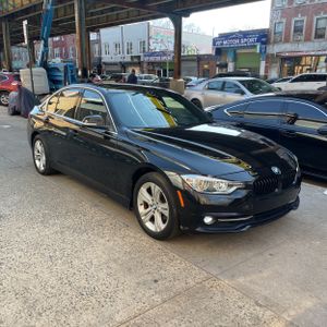 BMW 3 SERIES 330I - 10