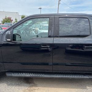 صورة 4 لـ 2017 FORD F-150 XLT