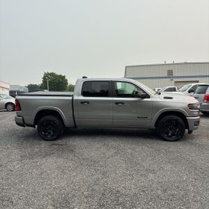 صورة 10 لـ 2025 RAM 1500 BIG HORN
