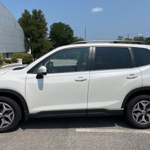 صورة 4 لـ 2024 Subaru FORESTER PREMIUM