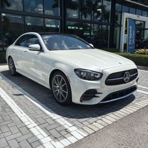 2022 Mercedes-BENZ E-CLASS thumbnail 12