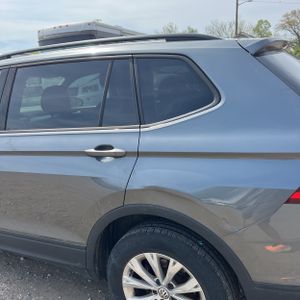 VOLKSWAGEN TIGUAN 2.0T S 4MOTION - 6