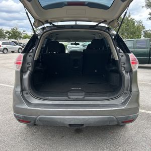 2015 Nissan ROGUE SV thumbnail 42