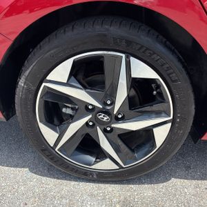 2022 Hyundai ELANTRA LIMITED 缩略图 19